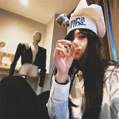 孤苦盲女阿玲